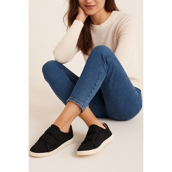 Life  Stride 11M  Distressed Look Fabric Canvas  Frayed Details Black Sneaker - Picture 3 of 12